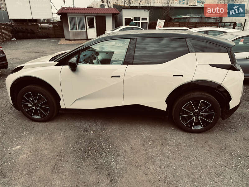 Хэтчбек Zeekr X 2023 в Киеве