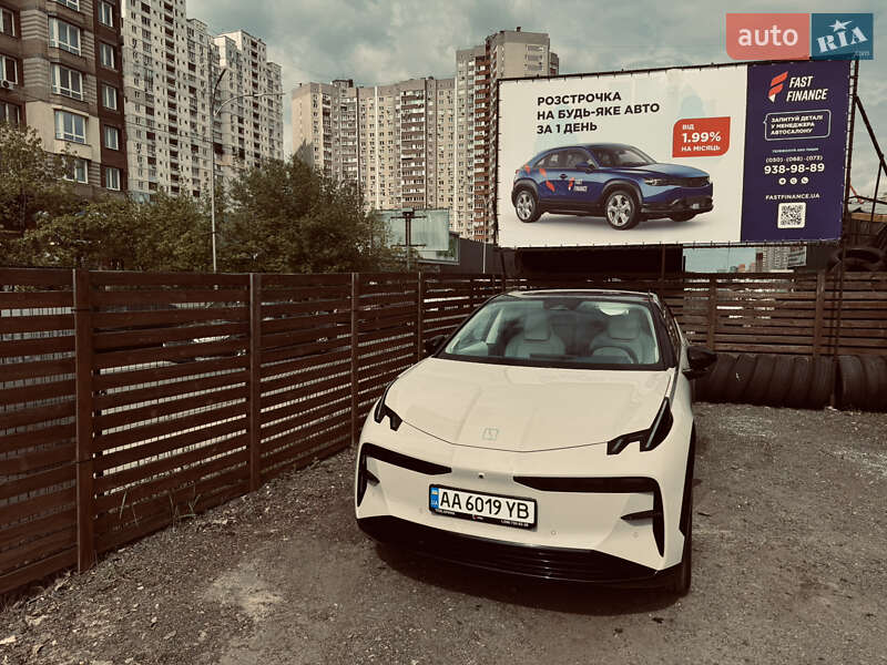 Хэтчбек Zeekr X 2023 в Киеве