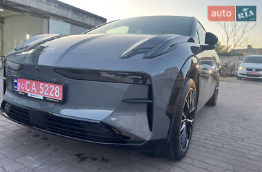 Позашляховик / Кросовер Zeekr X 2023 в Дніпрі