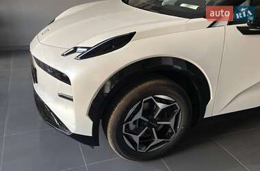 Позашляховик / Кросовер Zeekr X 2025 в 