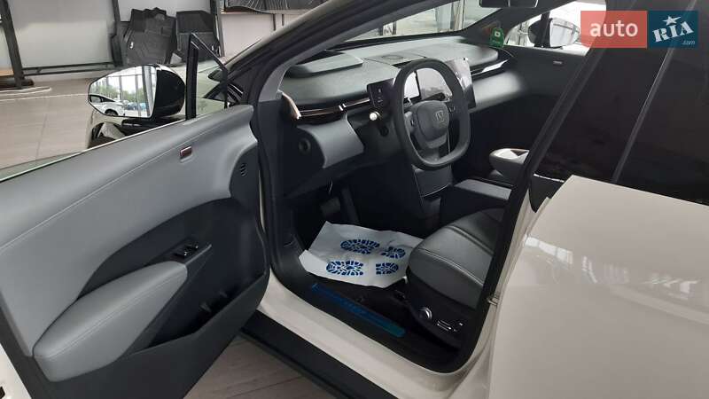 Позашляховик / Кросовер Zeekr X 2024 в Дніпрі