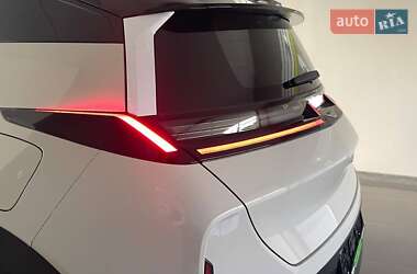 Внедорожник / Кроссовер Zeekr X 2025 в 