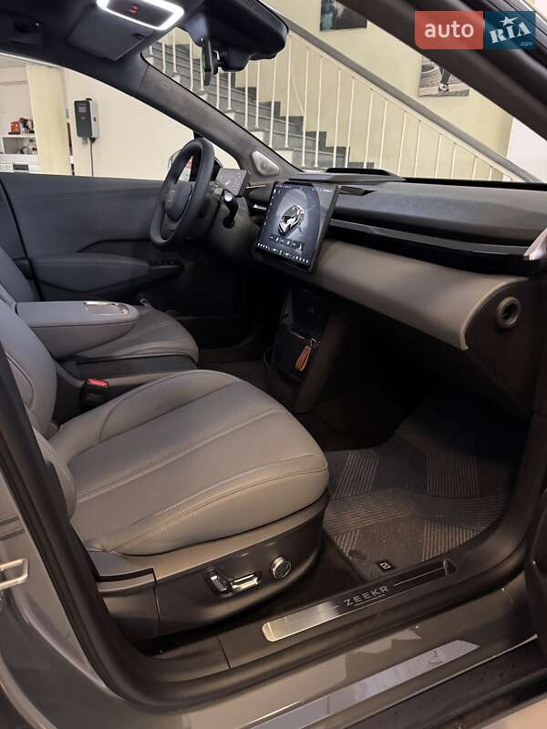 Внедорожник / Кроссовер Zeekr X 2023 в Днепре