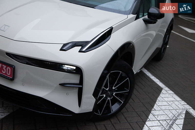 Позашляховик / Кросовер Zeekr X 2023 в Києві