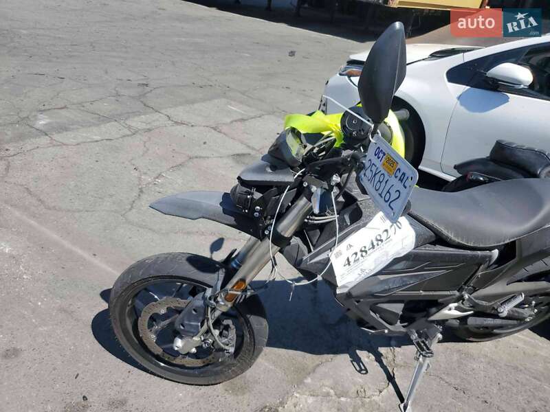 Мотоцикл Супермото (Motard) Zero FXS 2021 в Кременчуге