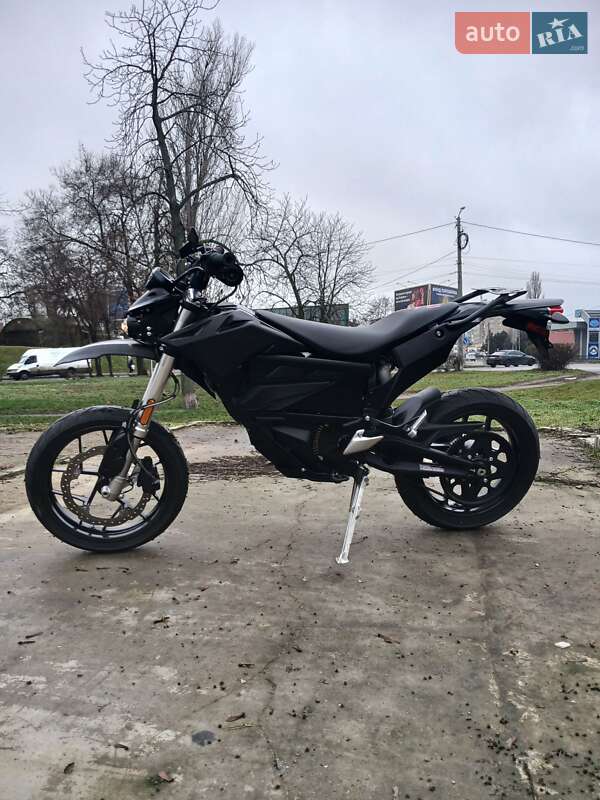Мотоцикл Супермото (Motard) Zero FXS 2021 в Кременчуге