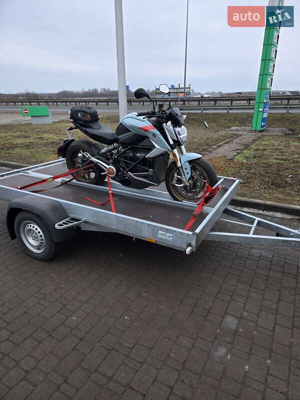 Мотоцикл Без обтекателей (Naked bike) Zero SR/F 2020 в Киеве фото 6 Мотоцикл Без обтекателей (Naked bike) Zero SR/F 2020 в Киеве