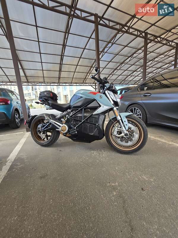 Мотоцикл Без обтекателей (Naked bike) Zero SR/F 2020 в Киеве фото Мотоцикл Без обтекателей (Naked bike) Zero SR/F 2020 в Киеве