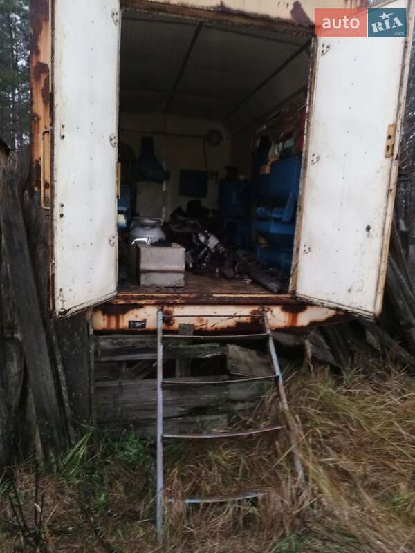 Изотермическая будка ЗИЛ 10A 1995 в Шостке
