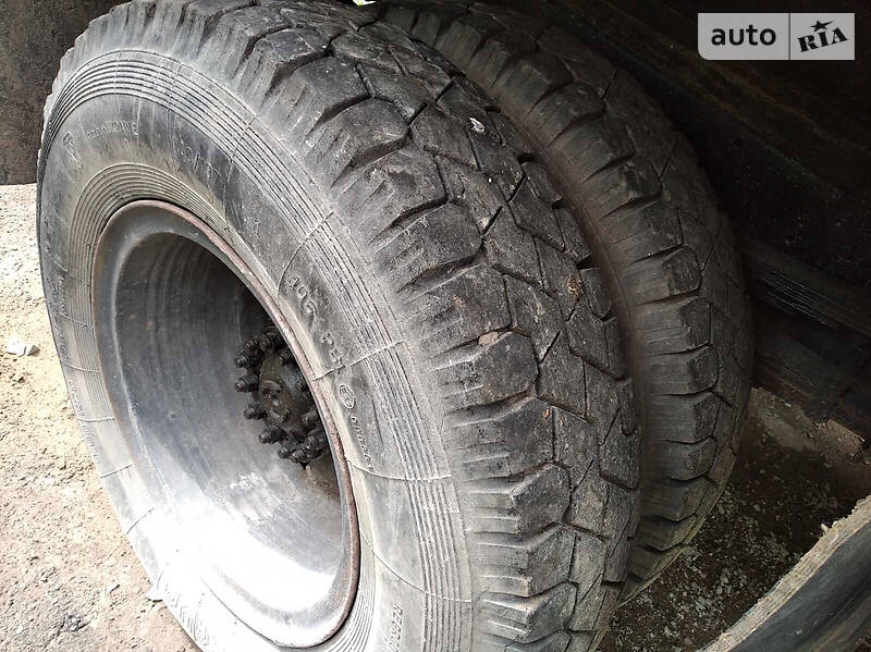 Самоскид ЗИЛ 130 1990 в Рівному