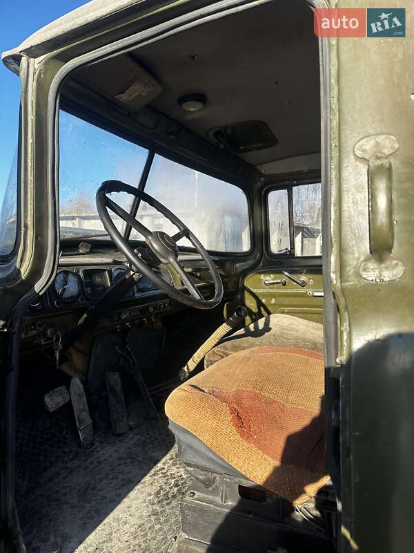 Цементовоз ЗИЛ 130 1986 в Черкасах