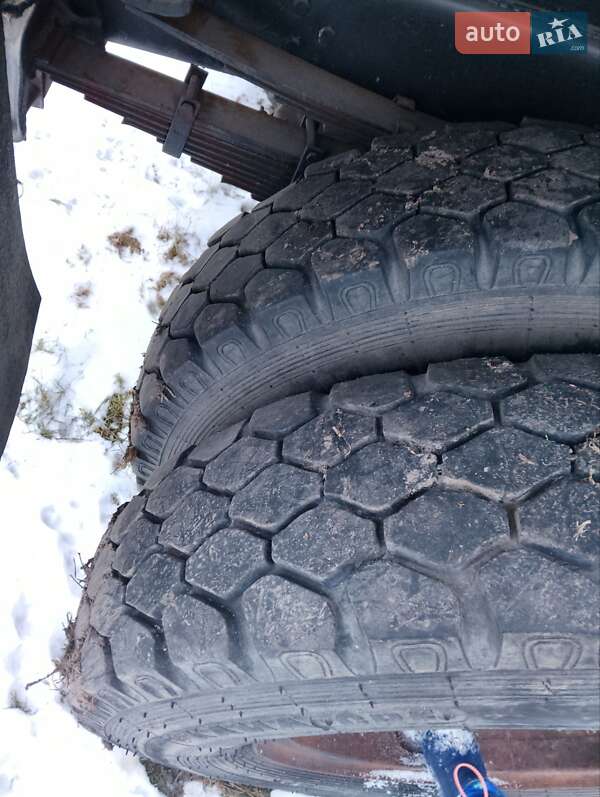 Самосвал ЗИЛ 130 1988 в Тараще