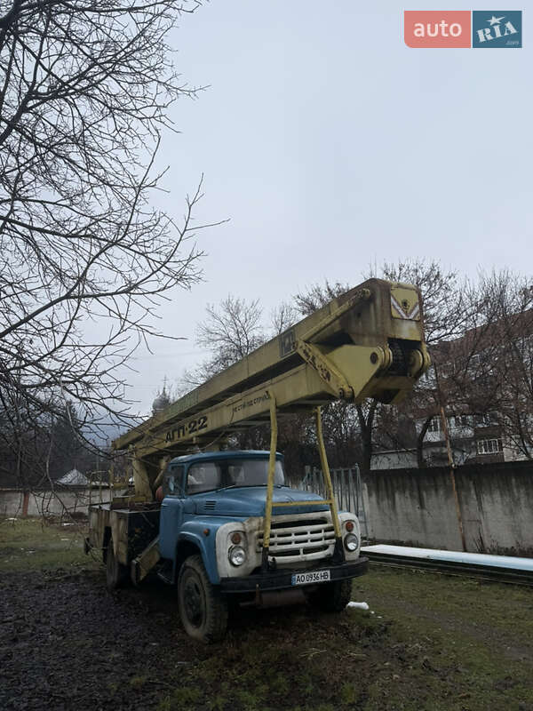 Автовышка ЗИЛ 130 1986 в Мукачево
