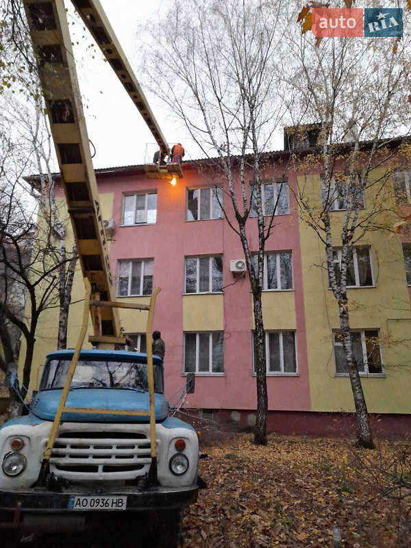 Автовышка ЗИЛ 130 1986 в Мукачево