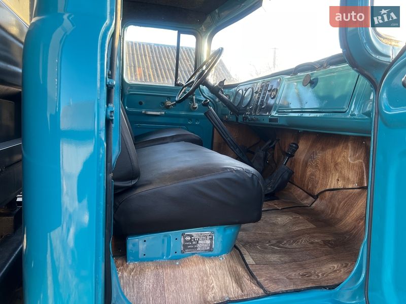 Самосвал ЗИЛ 130 1990 в Николаеве