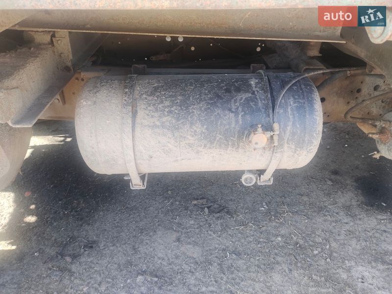 Самосвал ЗИЛ 130 1990 в Ромнах