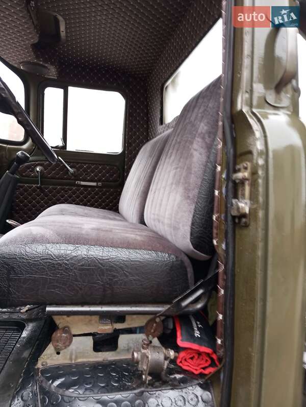 Самоскид ЗИЛ 131 1987 в Богуславі