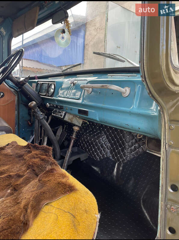 Самосвал ЗИЛ 431410 1988 в Радивилове