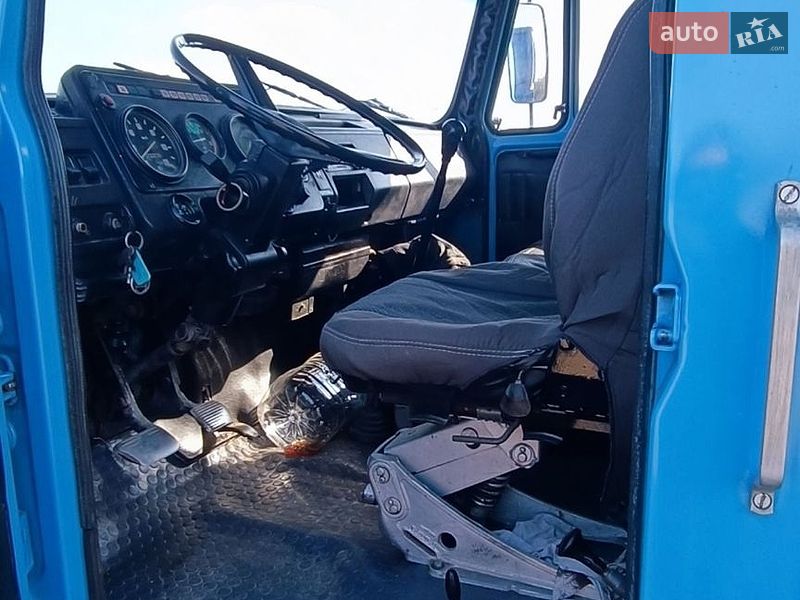 Самосвал ЗИЛ 4331 1990 в Баре