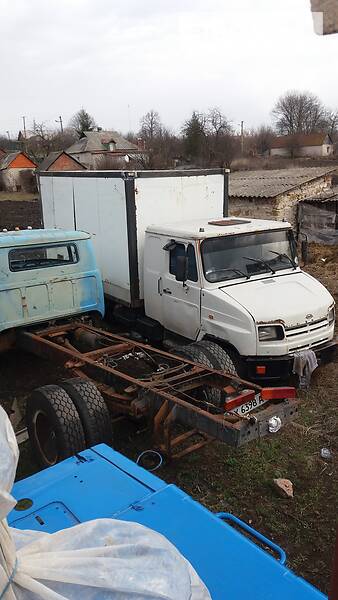 Грузовой фургон ЗИЛ 5301 (Бычок) 2000 в Купянске