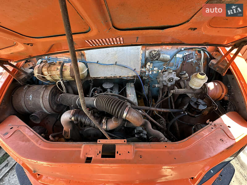 Пригородный автобус ЗИЛ 5301 пасс. 2005 в Одессе