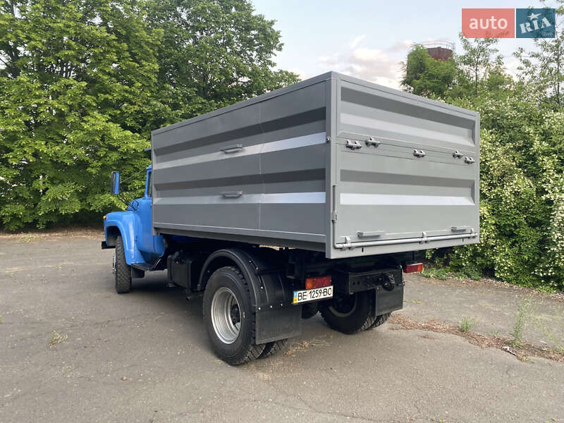 Самоскид ЗИЛ ММЗ 554 1991 в Кропивницькому