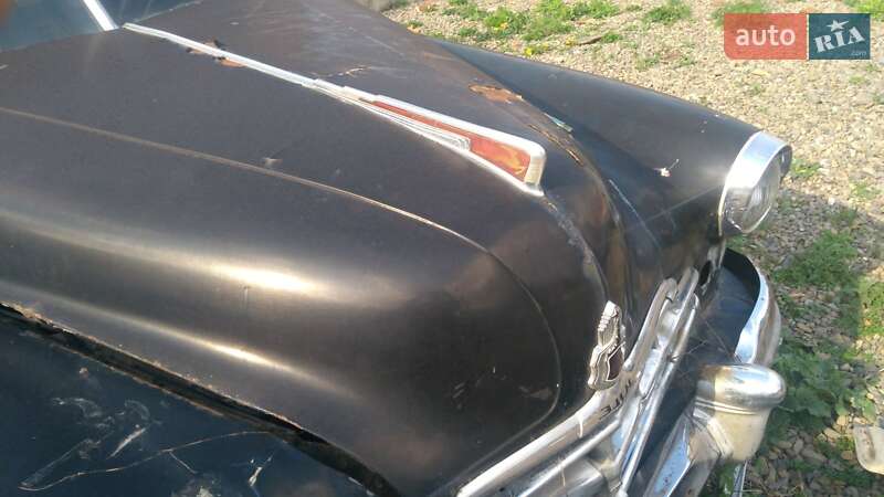 Седан ЗИМ 12 1954 в Ужгороді фото Седан ЗИМ 12 1954 в Ужгороді