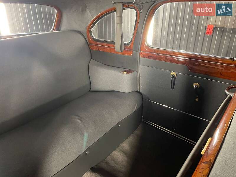 Седан ЗИМ 12 1955 в Киеве фото 13 Седан ЗИМ 12 1955 в Киеве