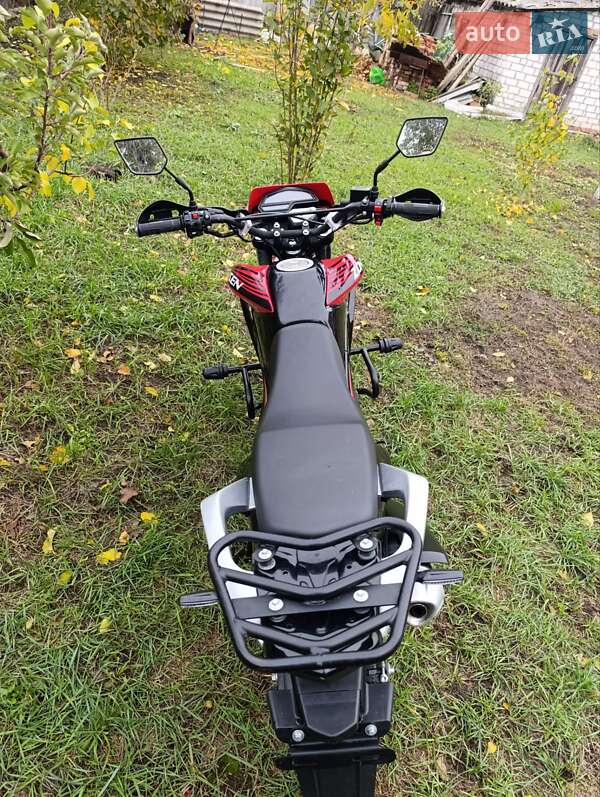 Мотоцикл Внедорожный (Enduro) Zonsen ZS250GY-8 2024 в Чугуеве фото 9 Мотоцикл Внедорожный (Enduro) Zonsen ZS250GY-8 2024 в Чугуеве
