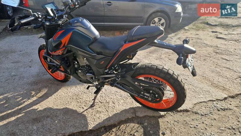 Мотоцикл Без обтекателей (Naked bike) Zontes ZT 200 U1 2024 в Днепре