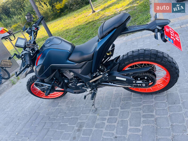 Мотоцикл Классік Zontes ZT 200 U1 2024 в 