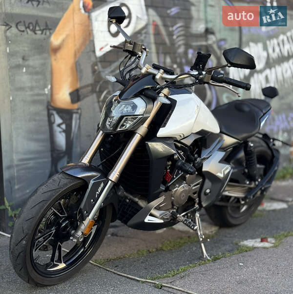 Мотоцикл Без обтекателей (Naked bike) Zontes ZT 310-V 2020 в Киеве