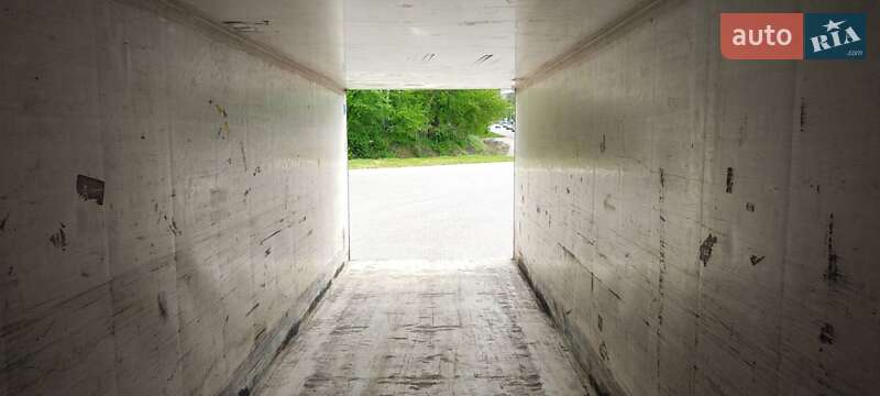 Рефрижератор полуприцеп Zorzi 36S 1993 в Киеве