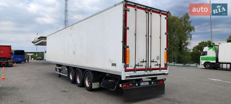 Рефрижератор полуприцеп Zorzi 36S 1993 в Киеве