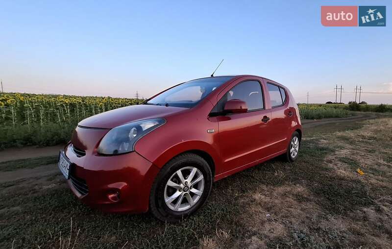 Хетчбек Zotye Z100 2015 в Харкові