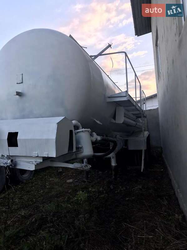 Цементовоз Zremb CN 1985 в Ивано-Франковске фото 2 Цементовоз Zremb CN 1985 в Ивано-Франковске