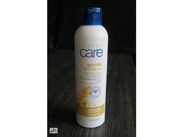 Очищающее средство для лица Мягкое увлажнение Avon Care Gentle Moisture Cleanser, Toner 200ml