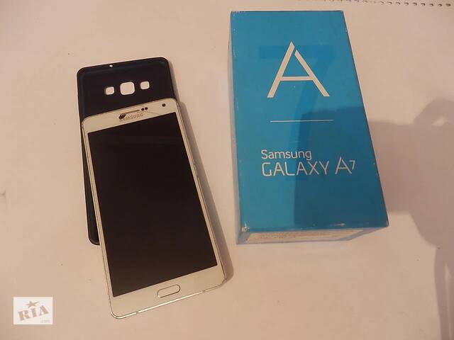 Мобильный телефон Samsung A700