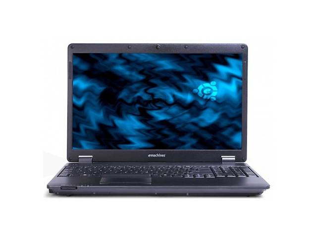 Ноутбук Acer eMachines E728 / 15.6