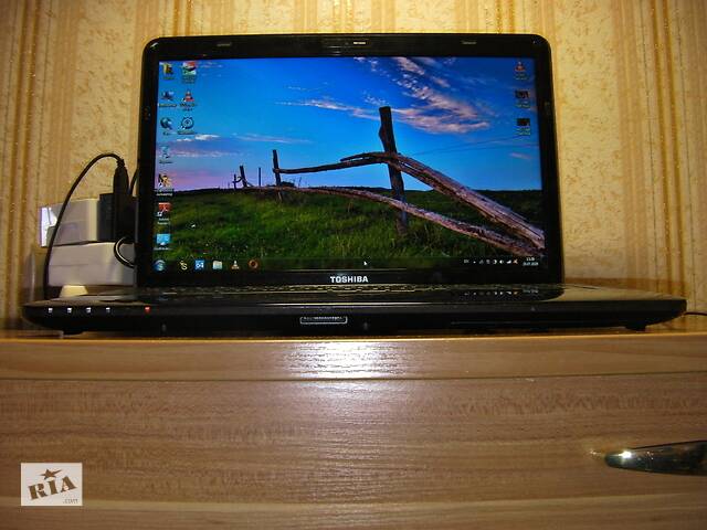 Toshiba Satellite L655D-S5109 / L650 15.6 LED AMD Phenom II P920 4x1.60ГГц 4ГБ/250ГБ ВебКа НОВЫЕ Батарея и З/У из США #1
