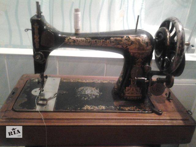 Подолка. История пмз им калинина подольск. Швейная машинка швея. Подолка. Продать швейную машинку 1970.