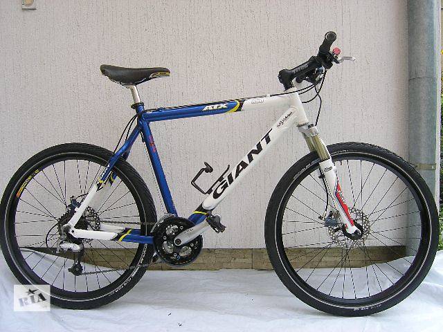 giant atx 880