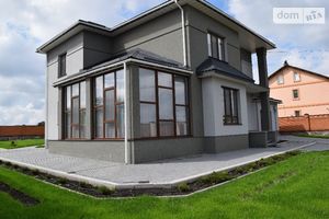 Продается дом на 2 этажа 208 кв. м с камином