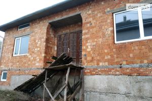 Продается дом на 2 этажа 210 кв. м с балконом