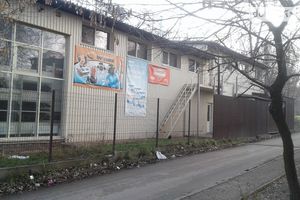 Сдается в аренду помещения свободного назначения 600 кв. м в 2-этажном здании