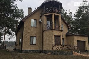 Продается дом на 3 этажа 316 кв. м с балконом