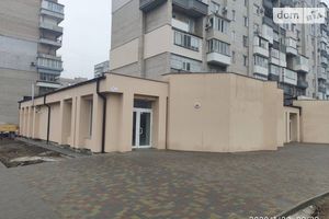 Сдается в аренду помещения свободного назначения 370 кв. м в 9-этажном здании