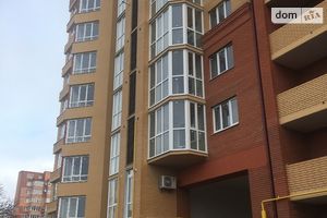 Продается 2-комнатная квартира 54 кв. м в Тернополе
