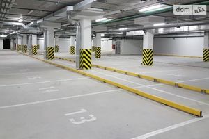 Продається підземний паркінг під легкове авто на 16 кв. м
