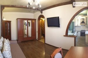 Продается 1-комнатная квартира 40 кв. м в Кропивницком